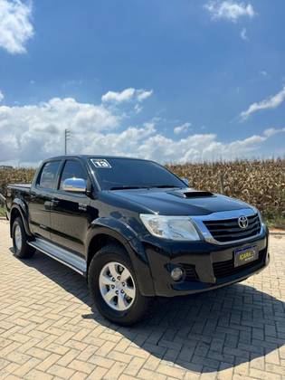 TOYOTA HILUX 3.0 SRV 4X4 CD 16V TURBO INTERCOOLER DIESEL 4P AUTOMÁTICO TOYOTA HILUX 3.0 SRV 4X4 CD 16V TURBO INTERCOOLER DIESEL 4P AUTOMÁTICO